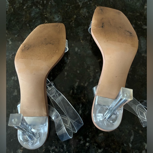 Steve madden clear strap 3’ heels - Picture 3 of 3
